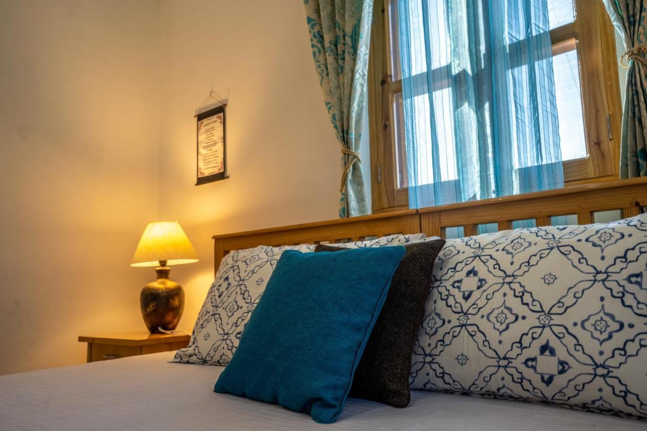 La Maison - A Boutique Bed And Breakfast Бир Экстерьер фото